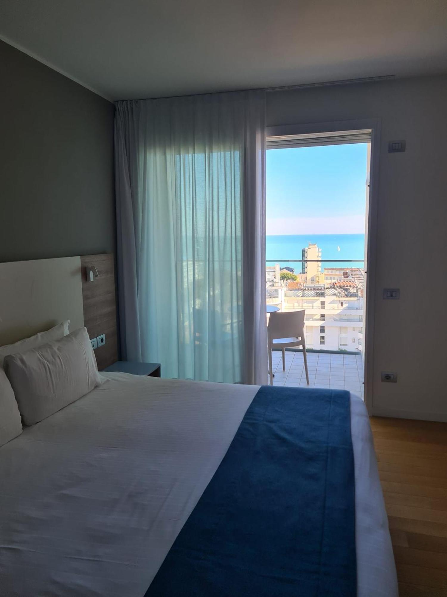 Hesperia Hotel & Residence 리도 디 예솔로 객실 사진
