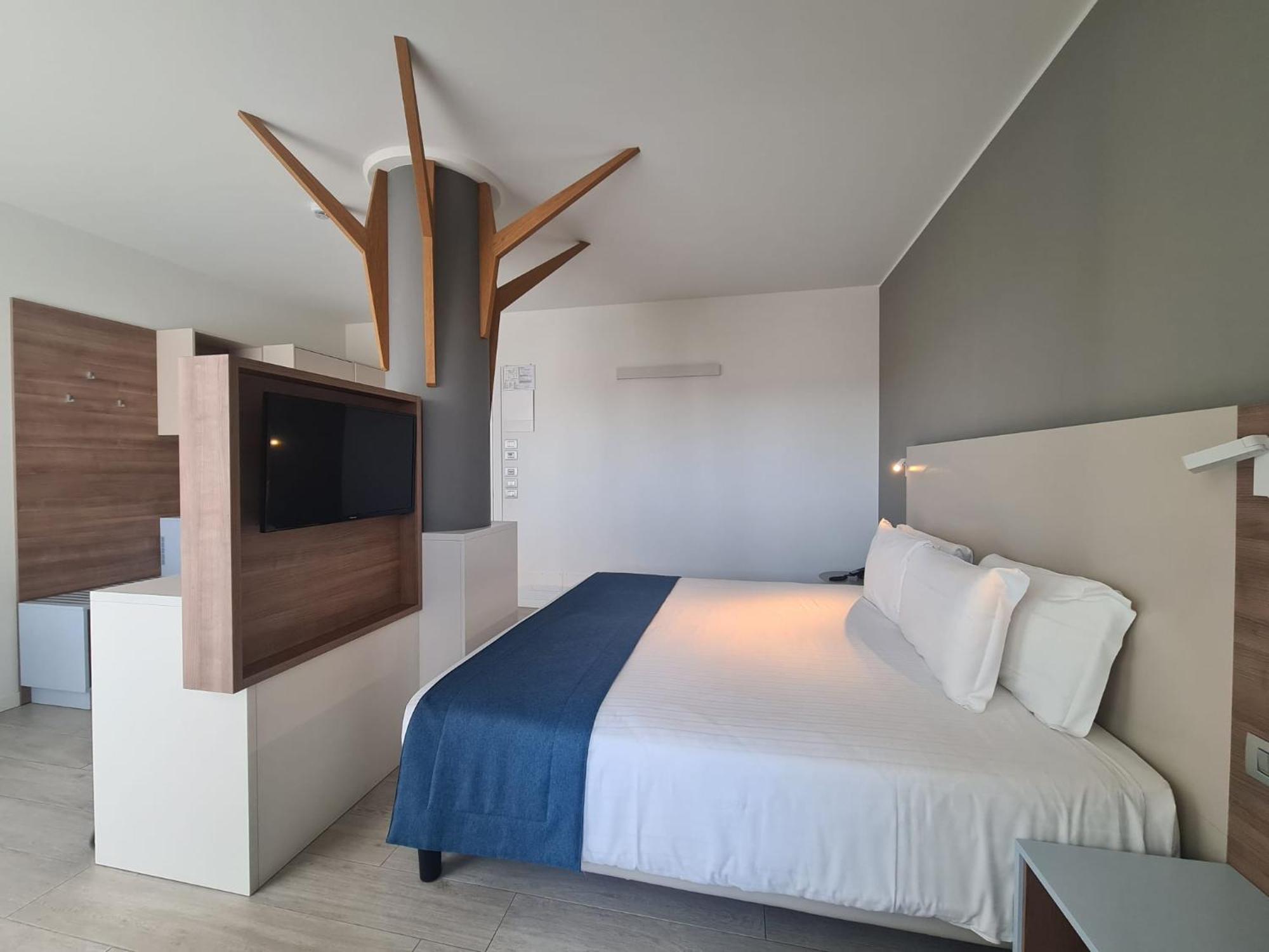 Hesperia Hotel & Residence 리도 디 예솔로 객실 사진