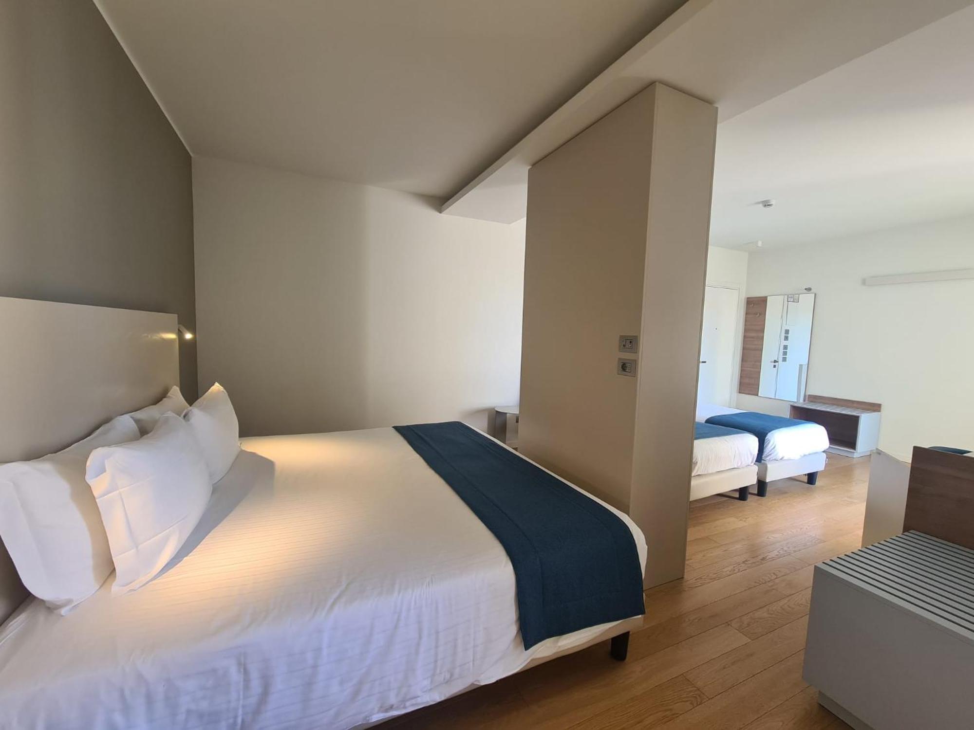 Hesperia Hotel & Residence 리도 디 예솔로 객실 사진